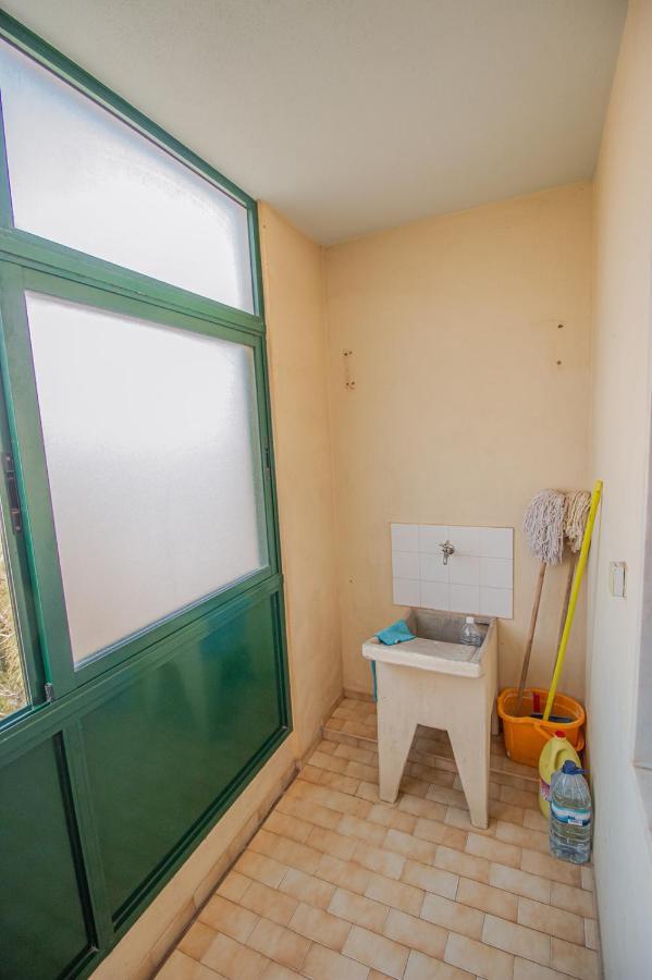 Habitación en casa particular Charming Private In An A2 Penha - *